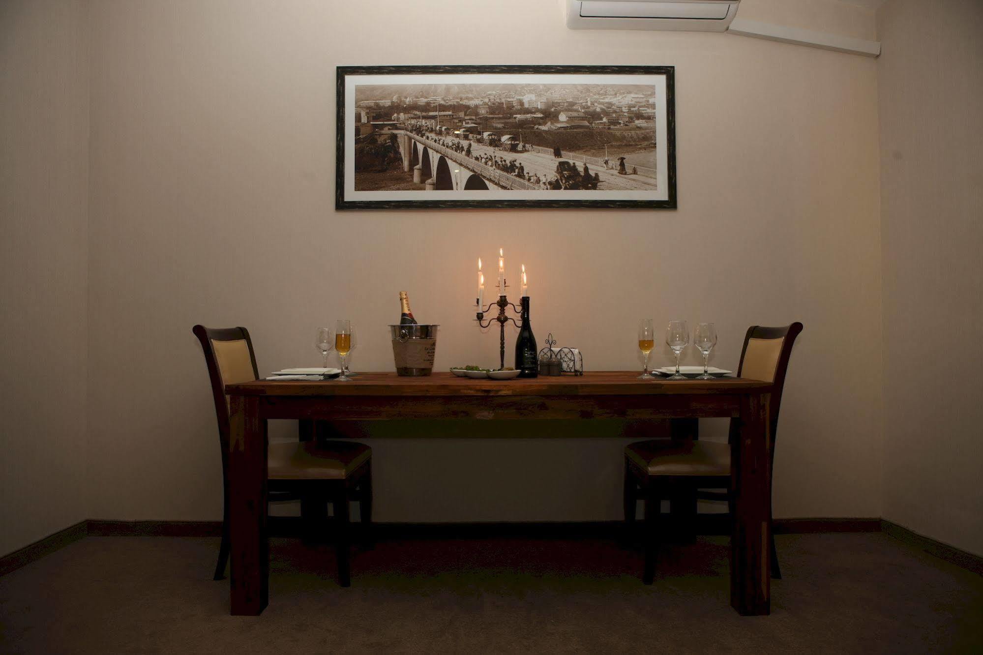 Hotel Orion Old Town Tbilissi Extérieur photo